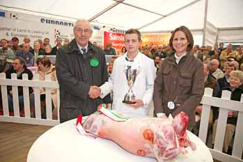 ANM-WWF-1107-0836